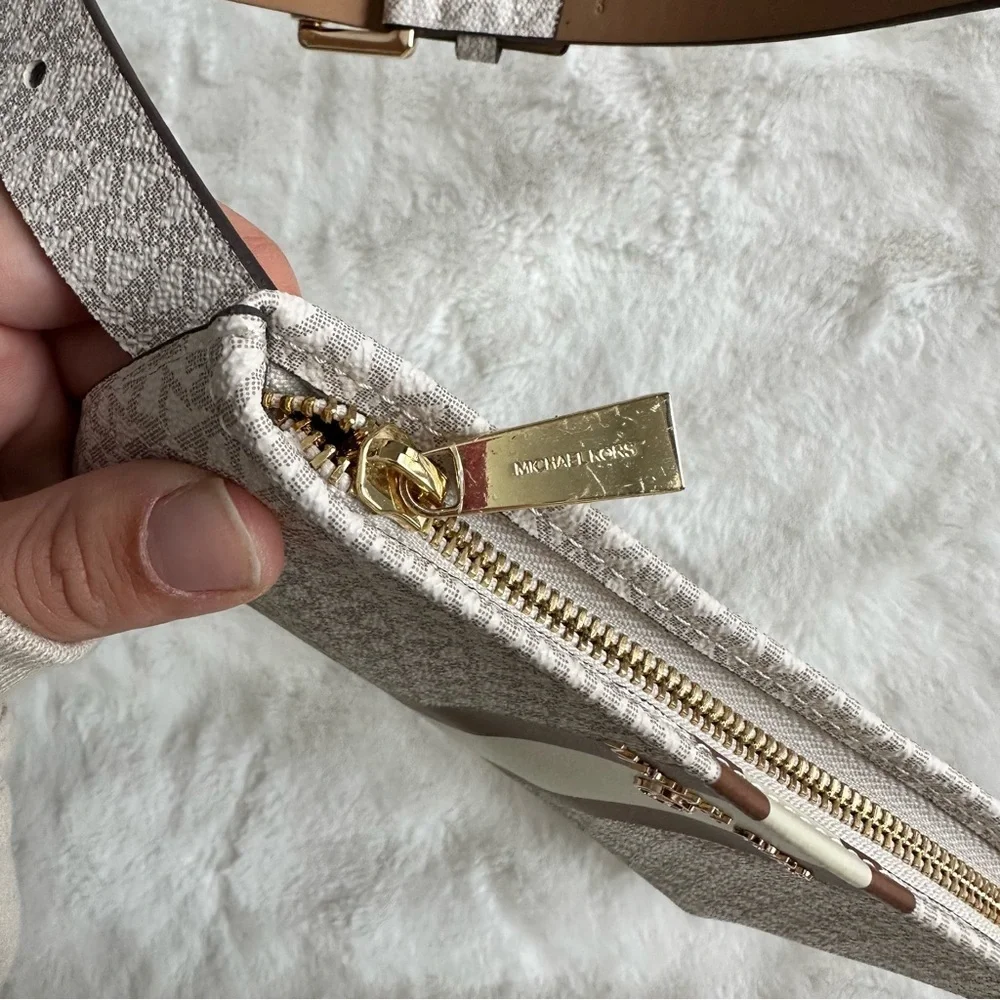 Michael Kors Logo Belt Bag Size S/M
